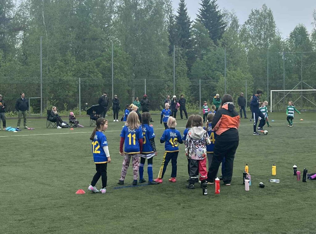 Första sammandraget för IFK Luleås flickor födda 2017 – en dag fylld av glädje trots regnet 4 Första sammandraget för IFK Luleås flickor födda 2017 – en dag fylld av glädje trots regnet 4