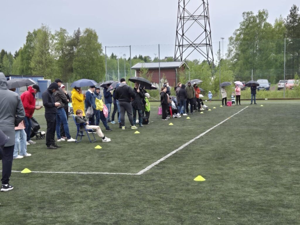 Första sammandraget för IFK Luleås flickor födda 2017 – en dag fylld av glädje trots regnet 6 Första sammandraget för IFK Luleås flickor födda 2017 – en dag fylld av glädje trots regnet 6